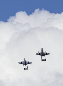 中国空军驱离外机真实影像公布,彰显国家防空实力与决心 中国空军驱离外机真实影像公布,彰显国家防空实力与决心