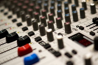 一场游戏一场梦，音乐与电竞的交织简谱解析