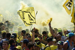 甜蜜暴击,情侣专属网名大集合,一起闪耀在游戏的星光里 甜蜜暴击,情侣专属网名大集合,一起闪耀在游戏的星光里