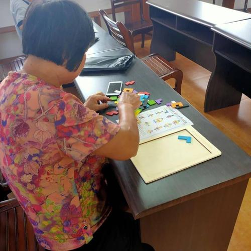 老年人益智游戏：保持大脑活力，延缓认知衰退