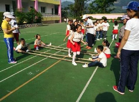 幼儿园大班揪尾巴游戏教案