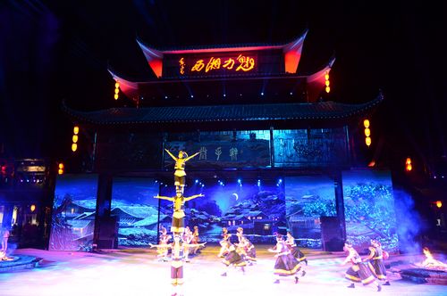 纯朴换真情,美景传佳话——陕西七旬女游客年圆梦张家界培训心得体会 纯朴换真情,美景传佳话——陕西七旬女游客年圆梦张家界培训心得体会