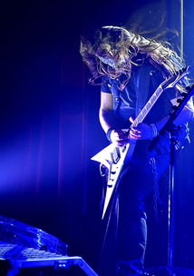 八音盒的秘密,探索8个字歌曲的魅力与故事 八音盒的秘密,探索8个字歌曲的魅力与故事