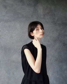 孙颖莎眼中的运动赛场,黄色衣服的晃眼之谜 孙颖莎眼中的运动赛场,黄色衣服的晃眼之谜